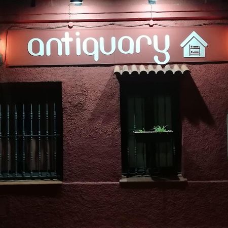 ベニタチェル Casa Antiquaryホステル エクステリア 写真