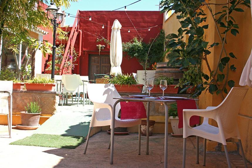 ベニタチェル Casa Antiquaryホステル エクステリア 写真